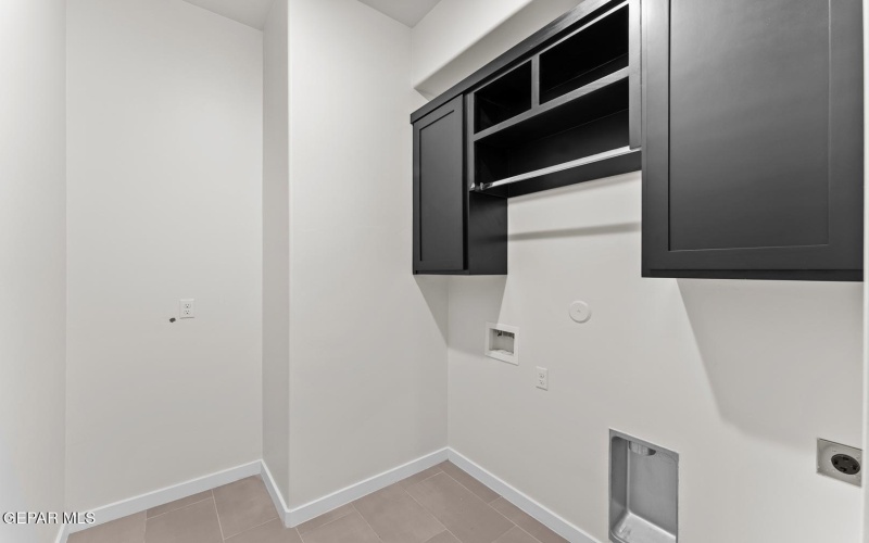 1137 Gallium Avenue, Santa Teresa, NM 88008, 4 Bedrooms Bedrooms, ,2 BathroomsBathrooms,Residential,For Sale,1137 Gallium Avenue,0,934871