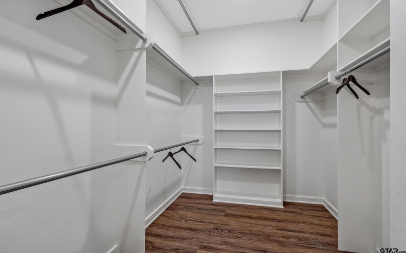 15055 High Country Acres Lane, Tyler, TX 75706, 3 Bedrooms Bedrooms, ,2 BathroomsBathrooms,Residential,For Sale,15055 High Country Acres Lane,0,25012065