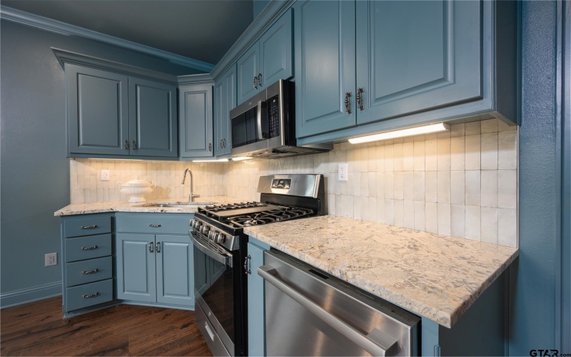 6470 Hwy 110, Tyler, TX 75704, 3 Bedrooms Bedrooms, ,1 BathroomBathrooms,Farm,For Sale,6470 Hwy 110,0,25017606