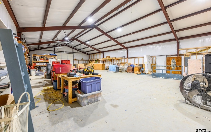 6470 Hwy 110, Tyler, TX 75704, 3 Bedrooms Bedrooms, ,1 BathroomBathrooms,Farm,For Sale,6470 Hwy 110,0,25017606