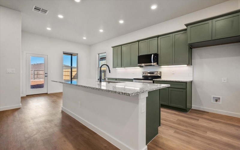 602 E 22nd Street, Wolfforth, TX 79382, 3 Habitaciones Habitaciones , ,2 BañosBaños,Residential,En Venta,602 E 22nd Street,0,202563954