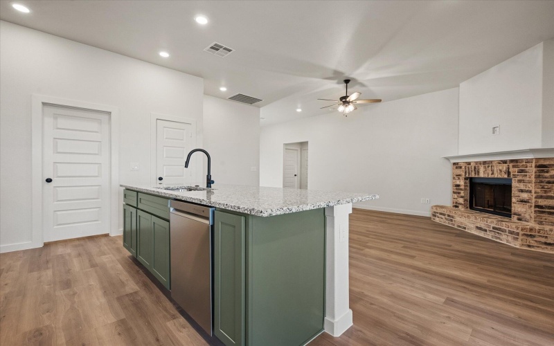 602 E 22nd Street, Wolfforth, TX 79382, 3 Habitaciones Habitaciones , ,2 BañosBaños,Residential,En Venta,602 E 22nd Street,0,202563954