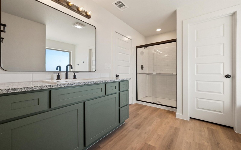 602 E 22nd Street, Wolfforth, TX 79382, 3 Habitaciones Habitaciones , ,2 BañosBaños,Residential,En Venta,602 E 22nd Street,0,202563954