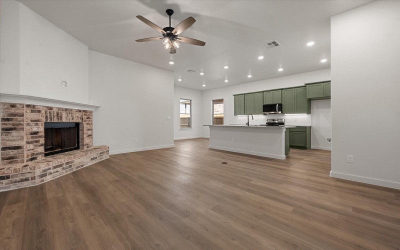 602 E 22nd Street, Wolfforth, TX 79382, 3 Habitaciones Habitaciones , ,2 BañosBaños,Residential,En Venta,602 E 22nd Street,0,202563954