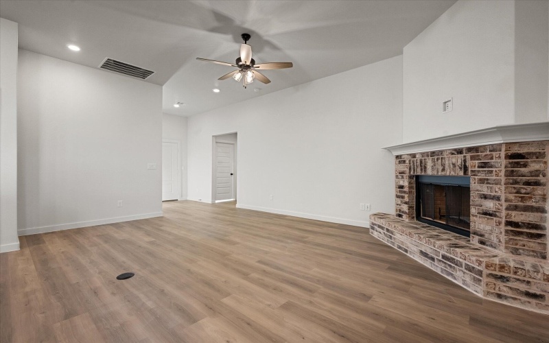 602 E 22nd Street, Wolfforth, TX 79382, 3 Habitaciones Habitaciones , ,2 BañosBaños,Residential,En Venta,602 E 22nd Street,0,202563954