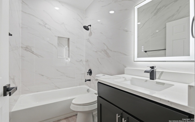 930 Gladstone, San Antonio, TX 78225, 3 Bedrooms Bedrooms, ,2 BathroomsBathrooms,Residential,For Sale,930 Gladstone,0,1927499