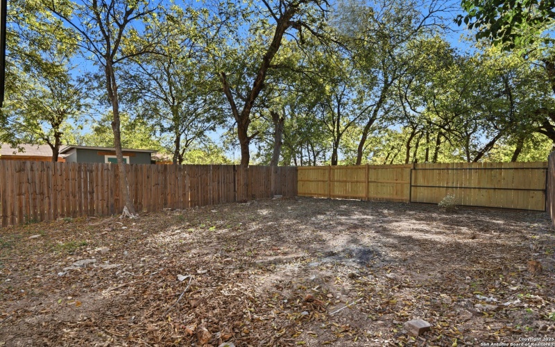 930 Gladstone, San Antonio, TX 78225, 3 Bedrooms Bedrooms, ,2 BathroomsBathrooms,Residential,For Sale,930 Gladstone,0,1927499