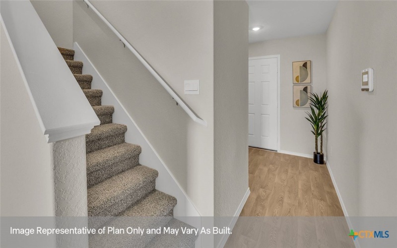 746 JENNIFER Way, New Braunfels, TX 78130, 5 Habitaciones Habitaciones , ,3 BañosBaños,Residential,En Venta,746 JENNIFER Way,0,599695