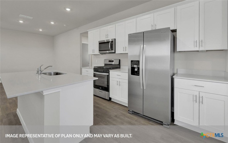 129 RAYMONDVILLE Path, San Marcos, TX 78666, 3 Habitaciones Habitaciones , ,2 BañosBaños,Residential,En Venta,129 RAYMONDVILLE Path,0,599716