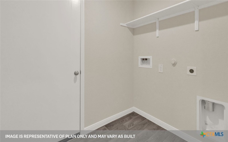 140 RAYMONDVILLE Path, San Marcos, TX 78666, 3 Habitaciones Habitaciones , ,2 BañosBaños,Residential,En Venta,140 RAYMONDVILLE Path,0,599725