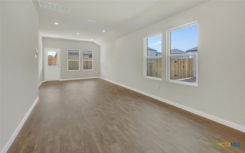 105 MORNING SIDE Grove, San Marcos, TX 78666, 4 Bedrooms Bedrooms, ,2 BathroomsBathrooms,Residential,For Sale,105 MORNING SIDE Grove,0,599732