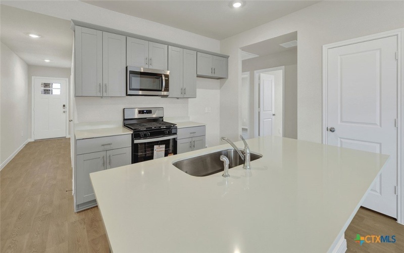 105 MORNING SIDE Grove, San Marcos, TX 78666, 4 Bedrooms Bedrooms, ,2 BathroomsBathrooms,Residential,For Sale,105 MORNING SIDE Grove,0,599732