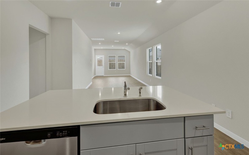 105 MORNING SIDE Grove, San Marcos, TX 78666, 4 Bedrooms Bedrooms, ,2 BathroomsBathrooms,Residential,For Sale,105 MORNING SIDE Grove,0,599732