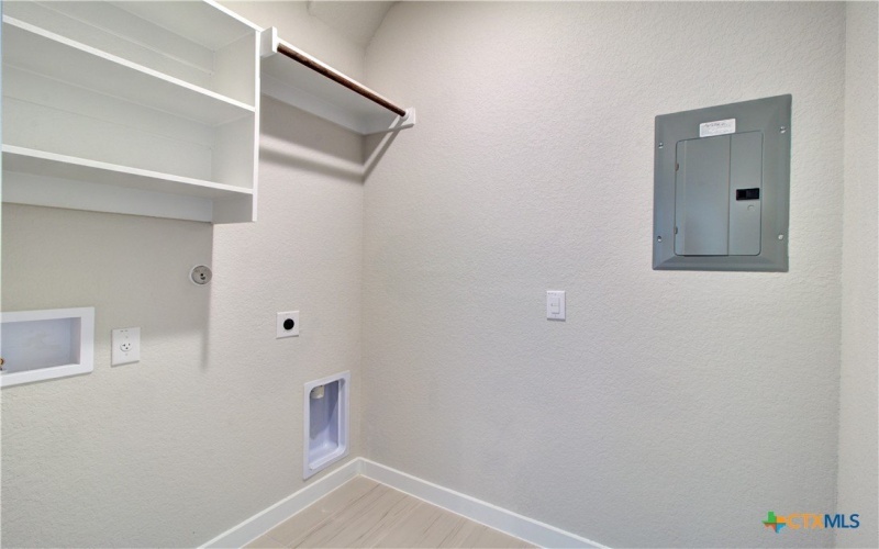 2518 White Daisy Hill, Converse, TX 78109, 4 Habitaciones Habitaciones , ,2 BañosBaños,Residential,En Venta,2518 White Daisy Hill,0,599733