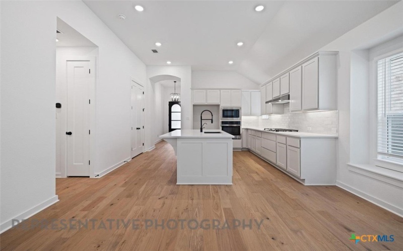 120 Fox Run, Georgetown, TX 78628, 4 Habitaciones Habitaciones , ,3 BañosBaños,Residential,En Venta,120 Fox Run,0,599734