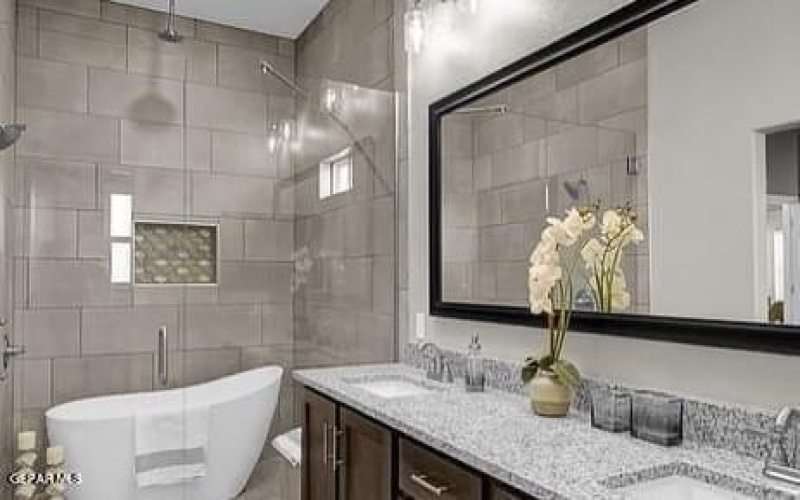 6038 Fall Ridge, Sunland Park, NM 88008, 4 Habitaciones Habitaciones , ,2 BañosBaños,Residential,En Venta,6038 Fall Ridge,0,934921