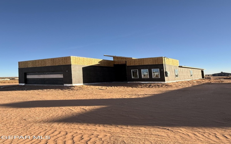 1376 Syrian Desert Drive, Chaparral, NM 88081, 4 Bedrooms Bedrooms, ,1 BathroomBathrooms,Residential,For Sale,1376 Syrian Desert Drive,0,934929