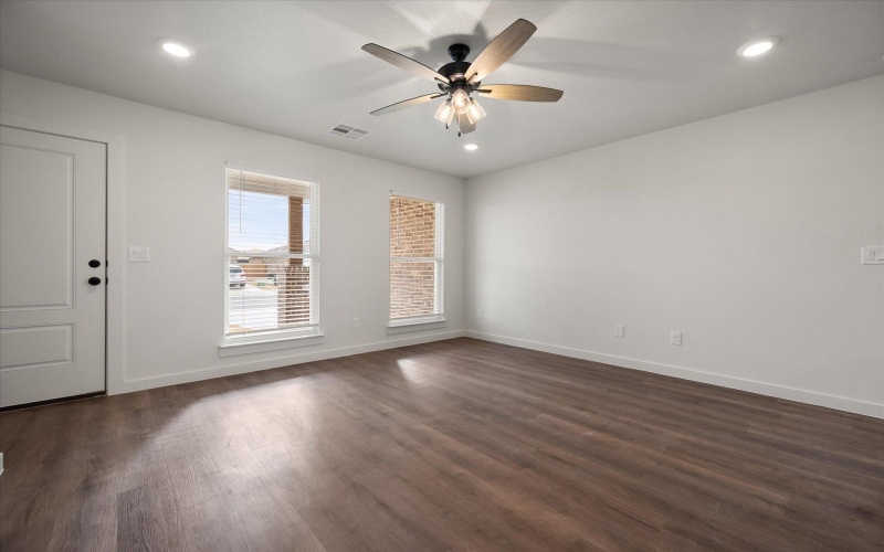 514 E 23rd Street, Wolfforth, TX 79382, 3 Bedrooms Bedrooms, ,2 BathroomsBathrooms,Residential,For Sale,514 E 23rd Street,0,202564006