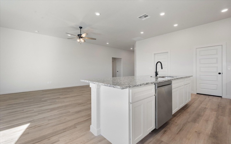 13814 Gary Avenue, Lubbock, TX 79423, 4 Bedrooms Bedrooms, ,2 BathroomsBathrooms,Residential,For Sale,13814 Gary Avenue,0,202564007