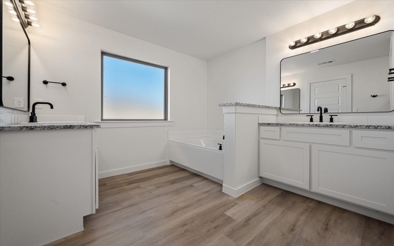 13814 Gary Avenue, Lubbock, TX 79423, 4 Bedrooms Bedrooms, ,2 BathroomsBathrooms,Residential,For Sale,13814 Gary Avenue,0,202564007