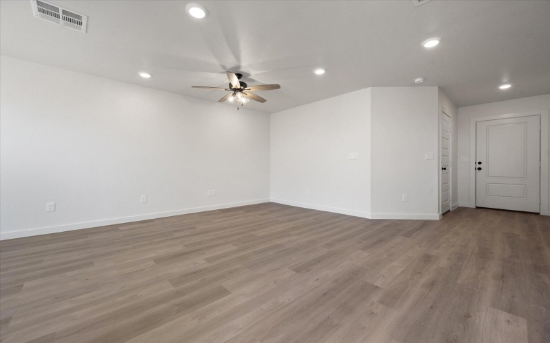 13801 Flint Avenue, Lubbock, TX 79423, 3 Habitaciones Habitaciones , ,2 BañosBaños,Residential,En Venta,13801 Flint Avenue,0,202564008