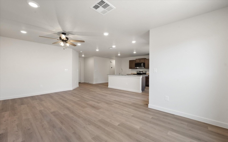 13801 Flint Avenue, Lubbock, TX 79423, 3 Habitaciones Habitaciones , ,2 BañosBaños,Residential,En Venta,13801 Flint Avenue,0,202564008