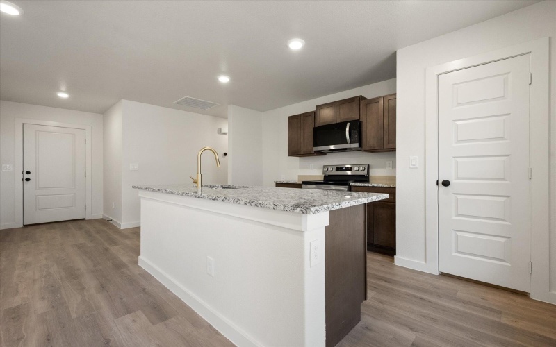 13801 Flint Avenue, Lubbock, TX 79423, 3 Habitaciones Habitaciones , ,2 BañosBaños,Residential,En Venta,13801 Flint Avenue,0,202564008