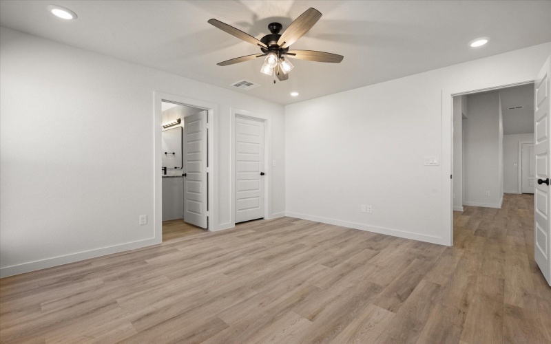 13817 Gary Avenue, Lubbock, TX 79423, 3 Bedrooms Bedrooms, ,2 BathroomsBathrooms,Residential,For Sale,13817 Gary Avenue,0,202564009