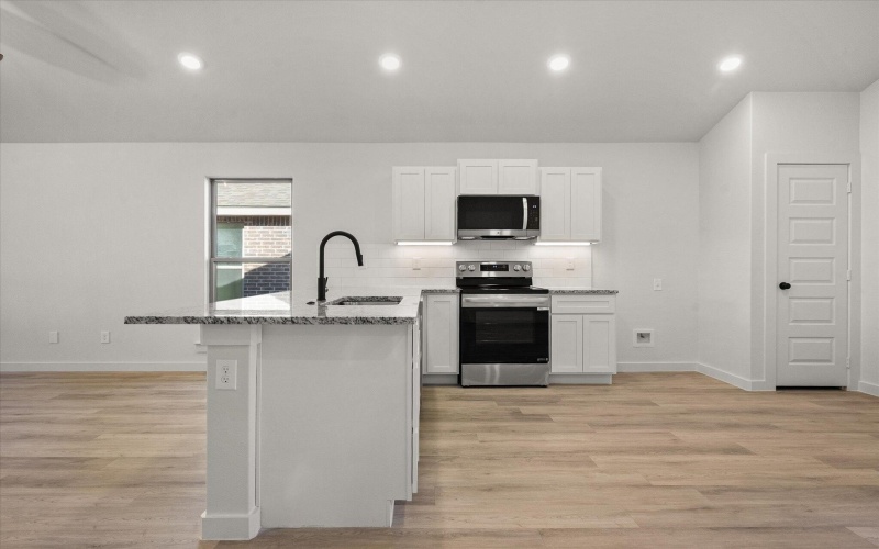 13817 Gary Avenue, Lubbock, TX 79423, 3 Bedrooms Bedrooms, ,2 BathroomsBathrooms,Residential,For Sale,13817 Gary Avenue,0,202564009