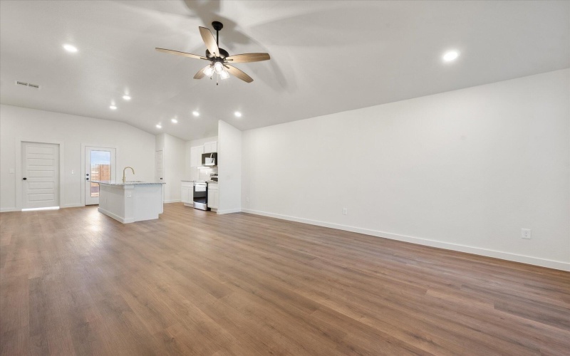 13822 Gary Avenue, Lubbock, TX 79423, 3 Habitaciones Habitaciones , ,2 BañosBaños,Residential,En Venta,13822 Gary Avenue,0,202564010