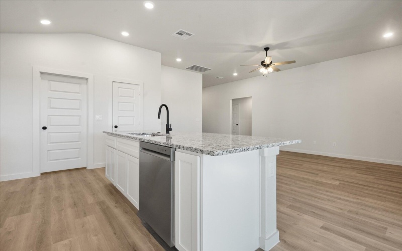 13820 Gary Avenue, Lubbock, TX 79423, 3 Bedrooms Bedrooms, ,2 BathroomsBathrooms,Residential,For Sale,13820 Gary Avenue,0,202564011