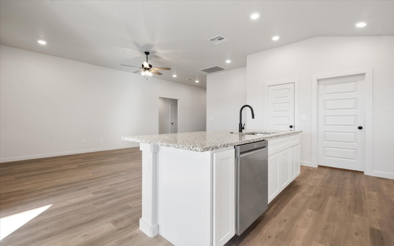 13818 Gary Avenue, Lubbock, TX 79423, 3 Bedrooms Bedrooms, ,2 BathroomsBathrooms,Residential,For Sale,13818 Gary Avenue,0,202564012