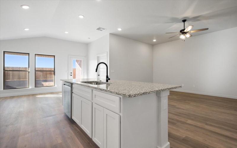 13818 Gary Avenue, Lubbock, TX 79423, 3 Bedrooms Bedrooms, ,2 BathroomsBathrooms,Residential,For Sale,13818 Gary Avenue,0,202564012