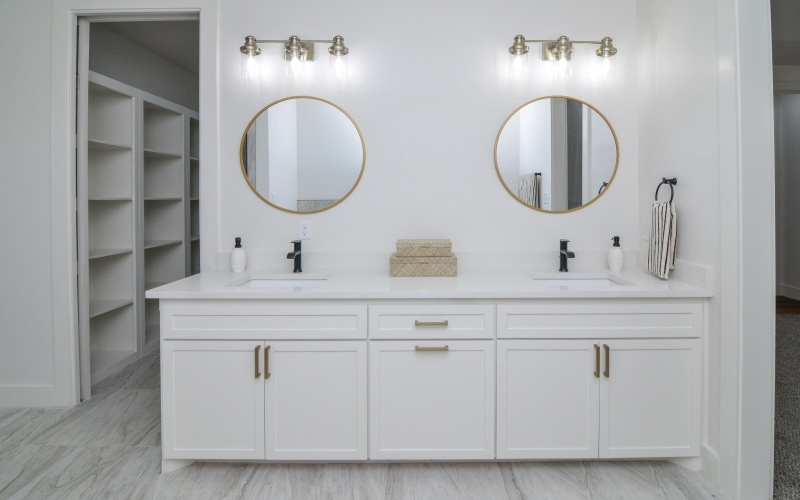 7801 56th Street, Lubbock, TX 79407, 5 Habitaciones Habitaciones , ,3 BañosBaños,Residential,En Venta,7801 56th Street,0,202564015