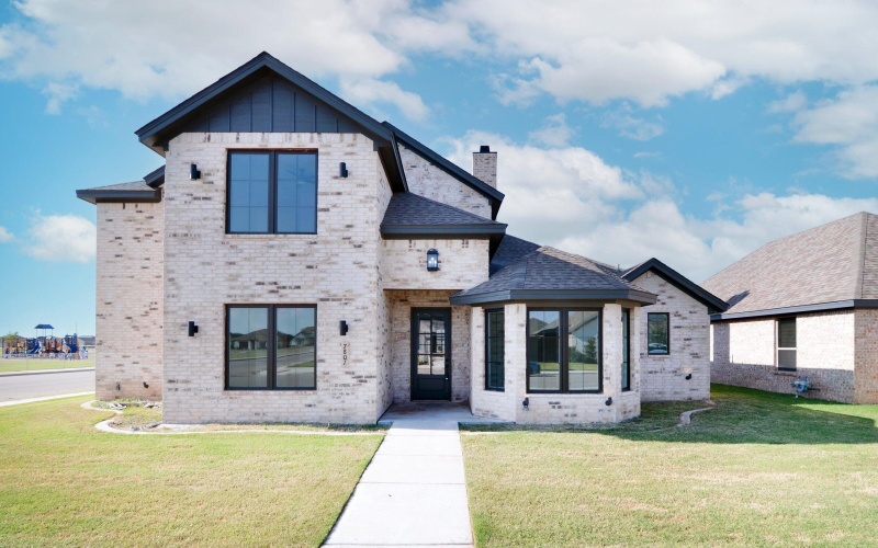 7801 56th Street, Lubbock, TX 79407, 5 Habitaciones Habitaciones , ,3 BañosBaños,Residential,En Venta,7801 56th Street,0,202564015