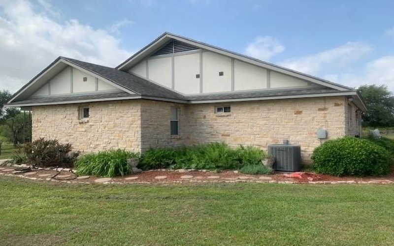 1695 Fm 2823, Carlton, TX 76436, 2 Bedrooms Bedrooms, ,2 BathroomsBathrooms,Residential,For Sale,1695 Fm 2823,0,20852574