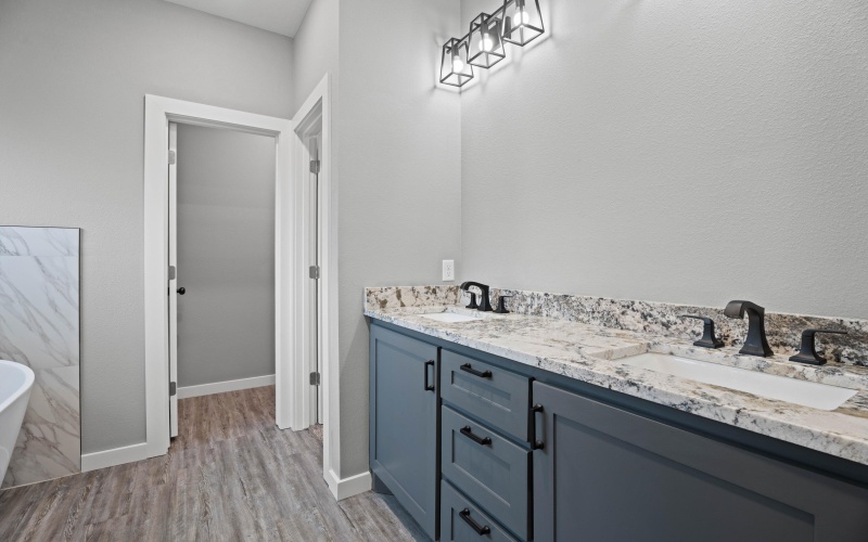 310 E 16th Street, Wolfforth, TX 79382, 4 Bedrooms Bedrooms, ,2 BathroomsBathrooms,Residential,For Sale,310 E 16th Street,202412566