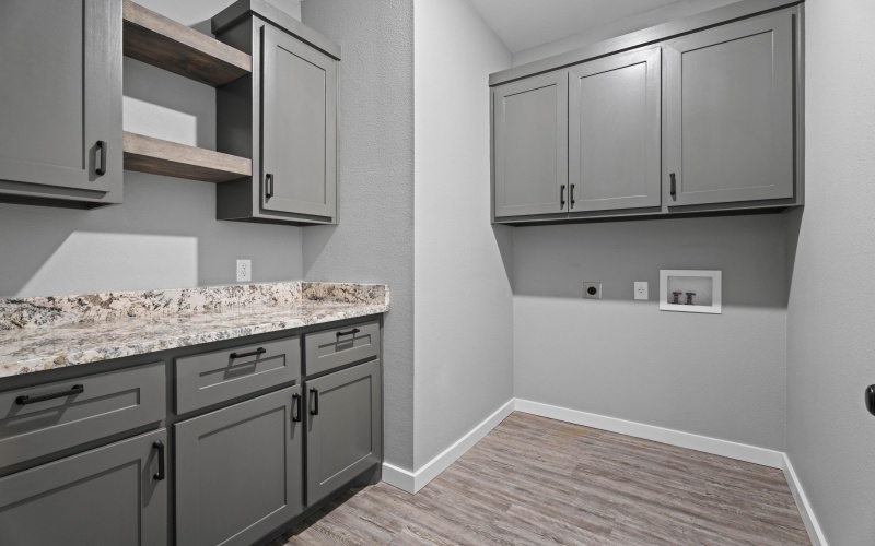 310 E 16th Street, Wolfforth, TX 79382, 4 Bedrooms Bedrooms, ,2 BathroomsBathrooms,Residential,For Sale,310 E 16th Street,202412566