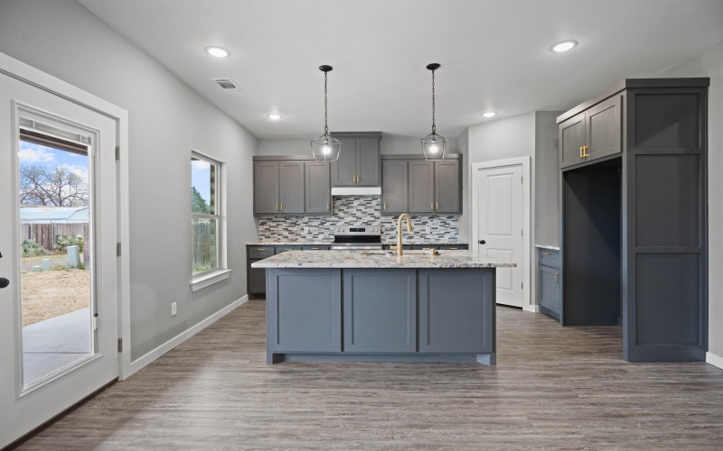 310 E 16th Street, Wolfforth, TX 79382, 4 Bedrooms Bedrooms, ,2 BathroomsBathrooms,Residential,For Sale,310 E 16th Street,202412566