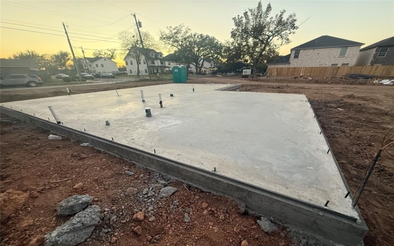 2700 S 2nd #A, Waco, TX 76706, 4 Habitaciones Habitaciones , ,5 BañosBaños,Residential,En Venta,2700 S 2nd,0,21085321