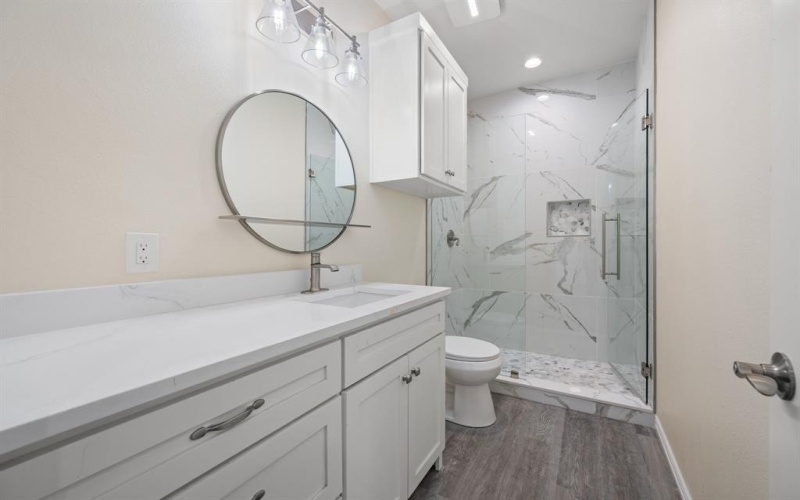 828 Mallard Pointe Drive, Grand Prairie, TX 75104, 5 Habitaciones Habitaciones , ,5 BañosBaños,Residential,En Venta,828 Mallard Pointe Drive,0,21100682