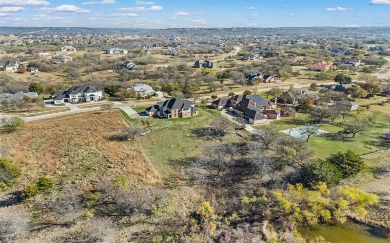 828 Mallard Pointe Drive, Grand Prairie, TX 75104, 5 Habitaciones Habitaciones , ,5 BañosBaños,Residential,En Venta,828 Mallard Pointe Drive,0,21100682