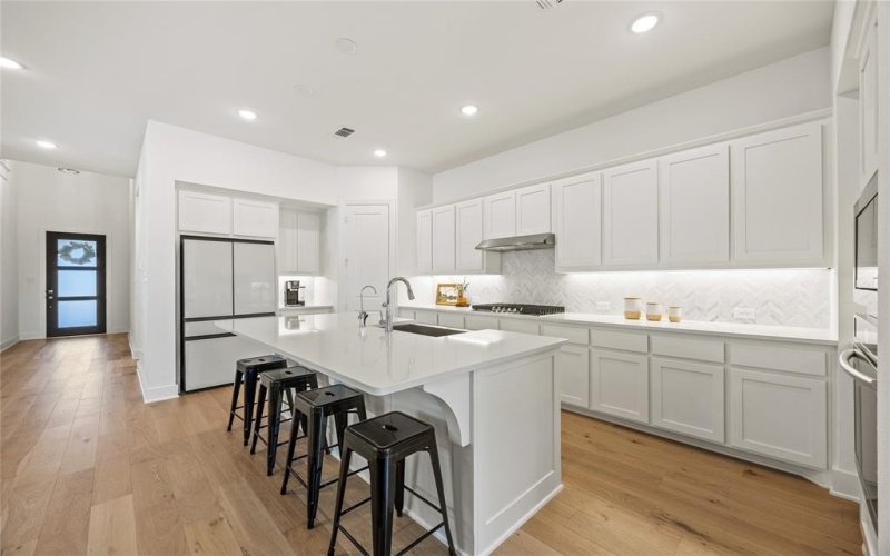 1807 Gateway Lane, Van Alstyne, TX 75495, 4 Habitaciones Habitaciones , ,5 BañosBaños,Residential,En Venta,1807 Gateway Lane,0,21104679