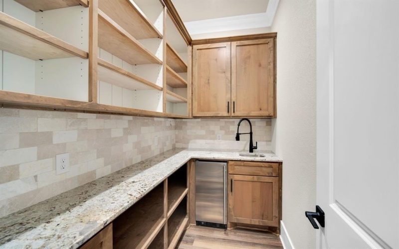 201 Marie Lane, Waxahachie, TX 75167, 4 Habitaciones Habitaciones , ,2 BañosBaños,Residential,En Venta,201 Marie Lane,0,21112347