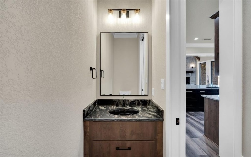 201 Marie Lane, Waxahachie, TX 75167, 4 Habitaciones Habitaciones , ,2 BañosBaños,Residential,En Venta,201 Marie Lane,0,21112347