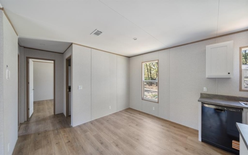 207 Woody, Mabank, TX 75156, 3 Bedrooms Bedrooms, ,2 BathroomsBathrooms,Residential,For Sale,207 Woody,0,21123681