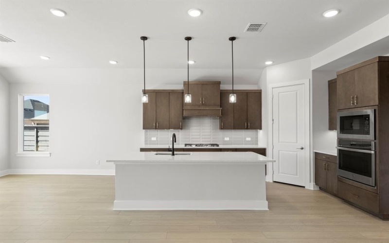 500 Blue Yucca Lane, Little Elm, TX 76227, 4 Bedrooms Bedrooms, ,5 BathroomsBathrooms,Residential,For Sale,500 Blue Yucca Lane,0,21128582