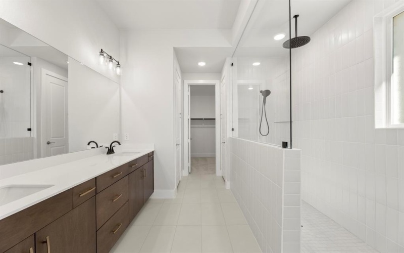 500 Blue Yucca Lane, Little Elm, TX 76227, 4 Bedrooms Bedrooms, ,5 BathroomsBathrooms,Residential,For Sale,500 Blue Yucca Lane,0,21128582