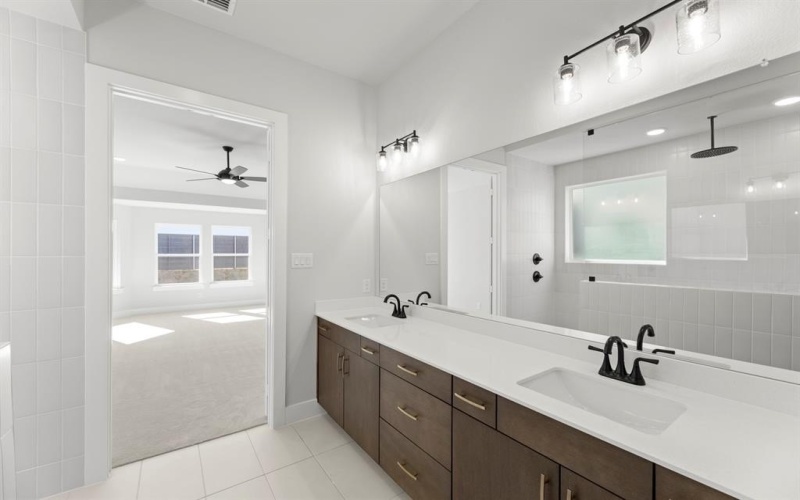 500 Blue Yucca Lane, Little Elm, TX 76227, 4 Bedrooms Bedrooms, ,5 BathroomsBathrooms,Residential,For Sale,500 Blue Yucca Lane,0,21128582