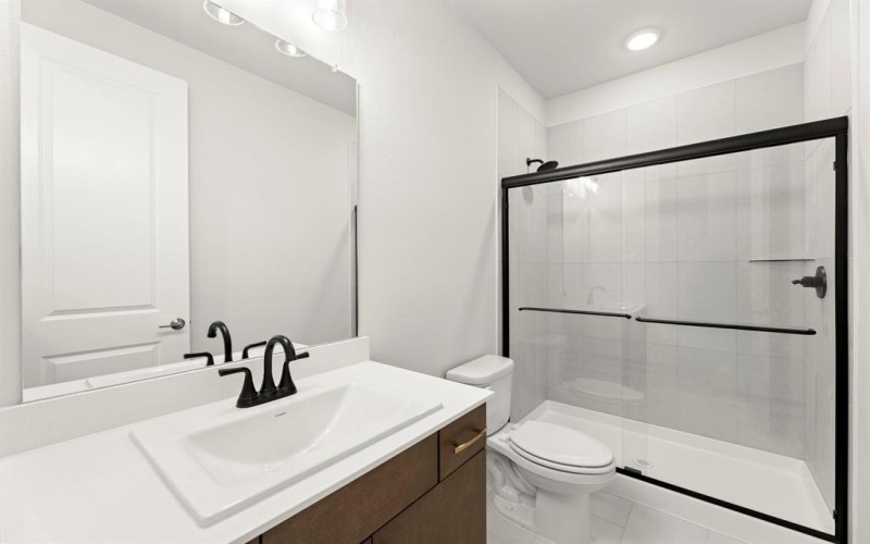 500 Blue Yucca Lane, Little Elm, TX 76227, 4 Bedrooms Bedrooms, ,5 BathroomsBathrooms,Residential,For Sale,500 Blue Yucca Lane,0,21128582